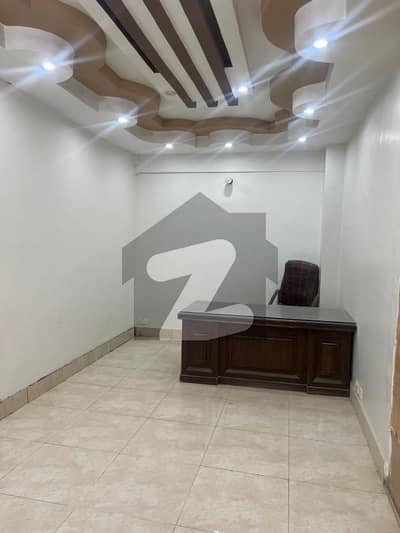 نارتھ ناظم آباد ۔ بلاک ایم نارتھ ناظم آباد,کراچی میں 1 مرلہ دفتر 28.0 ہزار میں کرایہ پر دستیاب ہے۔