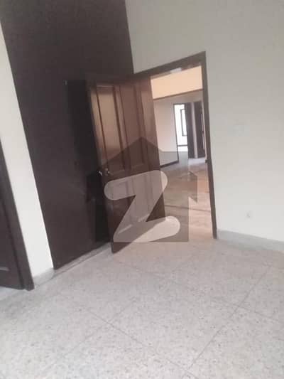 G. 9. Ground Portion 3 Bed Dd For Rent