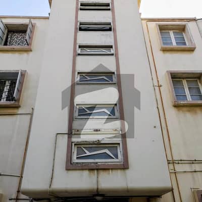 پی ای سی ایچ ایس بلاک 2 پی ای سی ایچ ایس,جمشید ٹاؤن,کراچی میں 8 کمروں کا 2 کنال مکان 24.0 کروڑ میں برائے فروخت۔