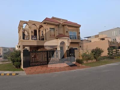 Ideally Located House Of 11 Marla Is Available For Sale In Valencia Housing Society