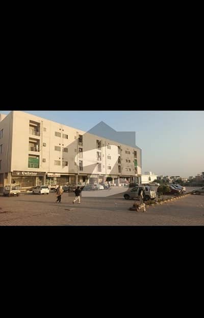 3 beds apartment prime location