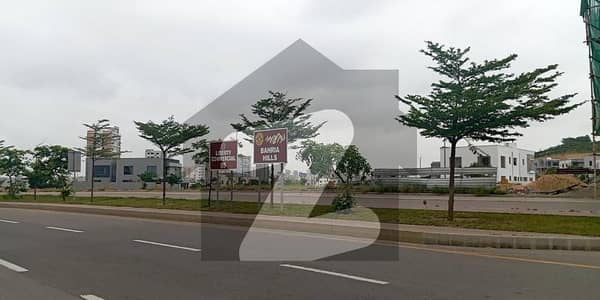 Bahria Hills Plots FOR SALE. Facing Jinnah Avenue and 2km from Main Entrance of BTK Heighted Location