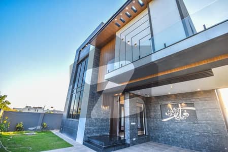 5 Marla Beautiful House Available For Sale In DHA 9 TOWN