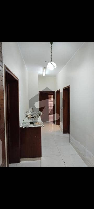 1 Kanal Lower Portion Available For Rent 1 Kanal Lower Portion Available For Rent