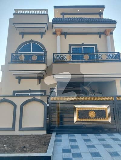 *G,11/1- 6 MARLA 25*60- HOUSE FOR SALE 5 BED ATTACHED BATH 2 KITCHEN 2 DD MARBLE FLOOR RENTAL INCOME 1,65,000*
