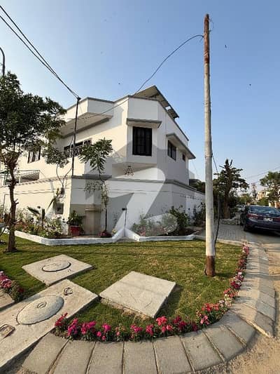 ڈی ایچ اے فیز 7 ڈی ایچ اے ڈیفینس,کراچی میں 4 کمروں کا 10 مرلہ مکان 7.25 کروڑ میں برائے فروخت۔ ڈی ایچ اے فیز 7 ڈی ایچ اے ڈیفینس,کراچی میں 4 کمروں کا 10 مرلہ مکان 7.25 کروڑ میں برائے فروخت۔