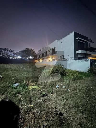 A 21 marla (1 kanal+) residential plot available in the well-established Doctors Housing Society, Islamabad.