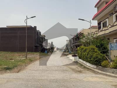 200 SQYD PLOT FOR SALE IN F-17 ISLAMABAD