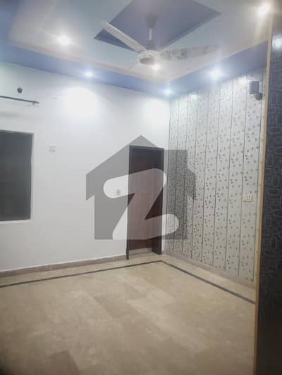 سبزہ زار سکیم لاہور میں 2 کمروں کا 6 مرلہ بالائی پورشن 50.0 ہزار میں کرایہ پر دستیاب ہے۔