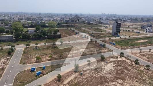 ڈی ایچ اے 9 ٹاؤن ۔ بلاک بی ڈی ایچ اے 9 ٹاؤن,ڈیفنس (ڈی ایچ اے),لاہور میں 5 مرلہ رہائشی پلاٹ 1.15 کروڑ میں برائے فروخت۔ ڈی ایچ اے 9 ٹاؤن ۔ بلاک بی ڈی ایچ اے 9 ٹاؤن,ڈیفنس (ڈی ایچ اے),لاہور میں 5 مرلہ رہائشی پلاٹ 1.15 کروڑ میں برائے فروخت۔