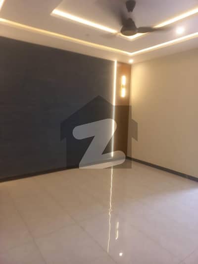 15 Marla Full House , Neat and Clean Accommodation Reasonable Rent