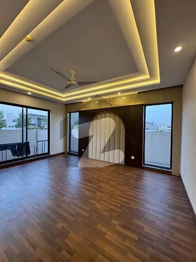 10 marla brand new modern house available for rent in dha phase 7 hot location