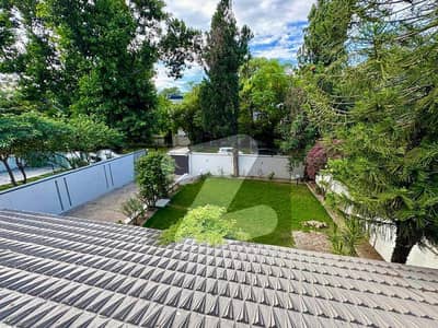 F-6 04 Bedroom COMPACT House With Beautiful Garden