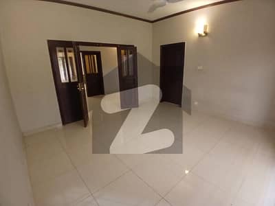 500 Yards Bungalow Available For Rent In Dha Phase V