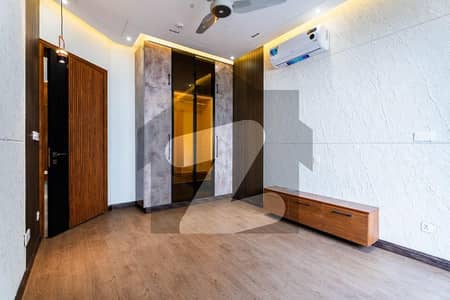 DHA Phase 6 Spacious 1 Kanal House Available For Rent