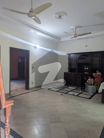 5 Marla Upper Portion 3 Bedrooms Available For Rent In Block-P Johar Town Lahore