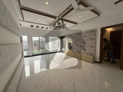 1 KANAL BRAND NEW MODERN HOUSE FOR RENT IN DHA PHASE 7