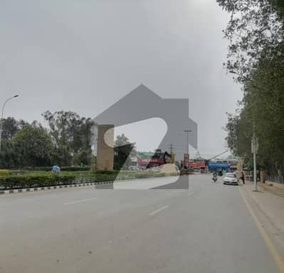 5 Marla Commercial Building Ground Mezzanine Available For Rent In Lake City