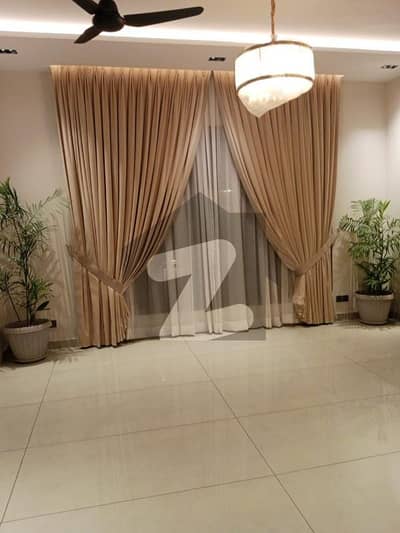 Flat Available For Sale In Azam Basti