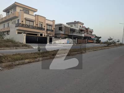 12marla corner plot CDECHS