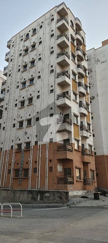 آئی ۔ 16 اسلام آباد میں 2 کمروں کا 4 مرلہ فلیٹ 57.0 لاکھ میں برائے فروخت۔