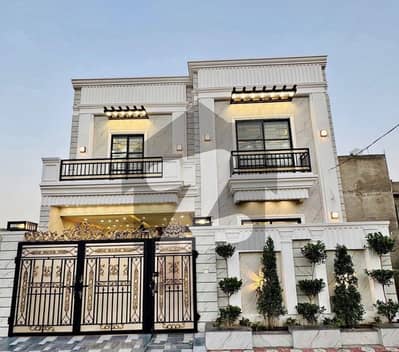 بحریہ ٹاؤن فیز 8 ۔ عثمان بلاک بحریہ ٹاؤن فیز 8 ۔ سفاری ویلی,بحریہ ٹاؤن فیز 8,بحریہ ٹاؤن راولپنڈی,راولپنڈی میں 5 کمروں کا 7 مرلہ مکان 80.0 ہزار میں کرایہ پر دستیاب ہے۔