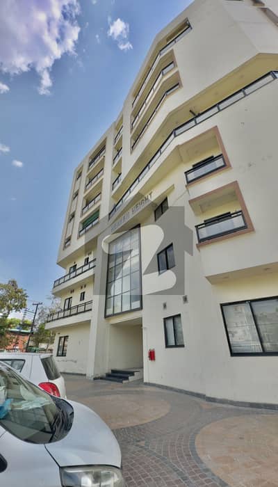 3 BEDS LUXURY APARTMENT FOR SALE