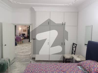 جوہر ٹاؤن لاہور میں 2 کمروں کا 5 مرلہ بالائی پورشن 50.0 ہزار میں کرایہ پر دستیاب ہے۔