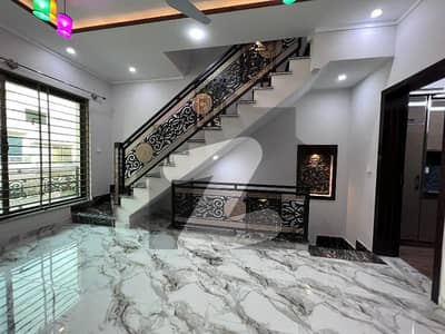 BRAND NEW LUXURY FIRST ENTRY HOUSE FOR RENT IN G-13 ISLAMABAD IDIAL LOCATION