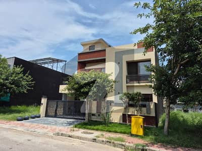 10 Marla Attractive Luxurious Model House Is Available For Sale In Bahria Town Phase 8 Sector E-1 Rawalpindi