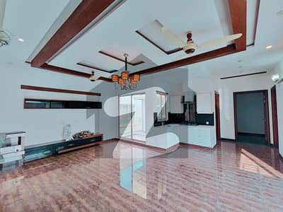 ڈی ایچ اے فیز 5 ڈیفنس (ڈی ایچ اے),لاہور میں 5 کمروں کا 1 کنال مکان 3.0 لاکھ میں کرایہ پر دستیاب ہے۔