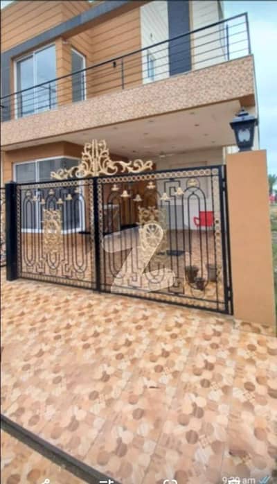 8 Marla Brand New House For Sale