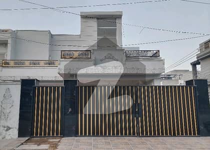 مرغزار آفیسرز کالونی لاہور میں 8 کمروں کا 1 کنال مکان 6.6 کروڑ میں برائے فروخت۔