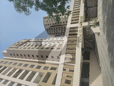 سکیم 33 کراچی میں 3 کمروں کا 8 مرلہ فلیٹ 2.18 کروڑ میں برائے فروخت۔ سکیم 33 کراچی میں 3 کمروں کا 8 مرلہ فلیٹ 2.18 کروڑ میں برائے فروخت۔