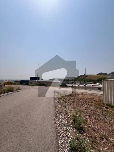 مارگلہ آرچرڈ اسلام آباد میں 14 مرلہ رہائشی پلاٹ 1.7 کروڑ میں برائے فروخت۔