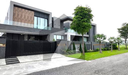 ڈی ایچ اے فیز 6 - بلاک ای فیز 6,ڈیفنس (ڈی ایچ اے),لاہور میں 5 کمروں کا 2 کنال مکان 38.0 کروڑ میں برائے فروخت۔