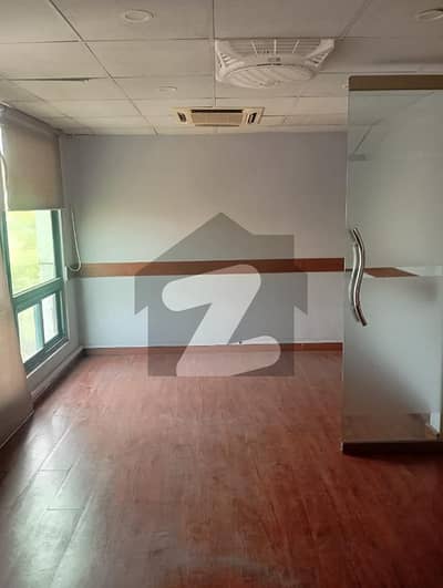 بلیو ایریا اسلام آباد میں 8 مرلہ دفتر 4.0 لاکھ میں کرایہ پر دستیاب ہے۔