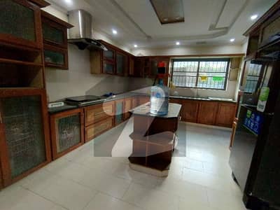 ڈی ایچ اے فیز 5 ڈیفنس (ڈی ایچ اے),لاہور میں 3 کمروں کا 1 کنال بالائی پورشن 1.3 لاکھ میں کرایہ پر دستیاب ہے۔ ڈی ایچ اے فیز 5 ڈیفنس (ڈی ایچ اے),لاہور میں 3 کمروں کا 1 کنال بالائی پورشن 1.3 لاکھ میں کرایہ پر دستیاب ہے۔