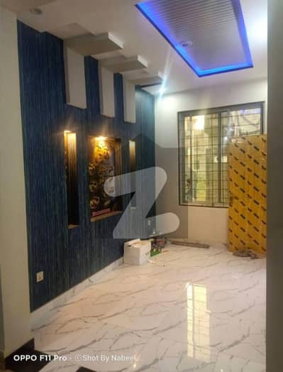 سبزہ زار سکیم ۔ بلاک پی سبزہ زار سکیم,لاہور میں 4 کمروں کا 3 مرلہ مکان 1.85 کروڑ میں برائے فروخت۔