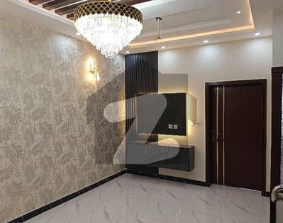 10 Marla Lower Portion 3 Bedroom With Attached Washroom And Cupboard With Gas  1 Car Porch And 1 Drawing Room Attached Washroom 1 Store Room Wpada Meter Sperate