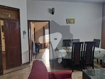 1 KANAL LOWER PORTION AVAILABLE FOR RENT IN REVENUE SOCIETY Near *UMT University* COLLEGE ROAD LAHORE