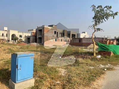 10 MARLA RESIDENTIAL PLOT FOR SALE IN DHA PHASE 7 -Y BLOCK.