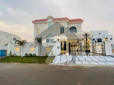 سٹی ہاؤسنگ سوسائٹی گوجرانوالہ میں 6 کمروں کا 1 کنال مکان 7.0 کروڑ میں برائے فروخت۔ سٹی ہاؤسنگ سوسائٹی گوجرانوالہ میں 6 کمروں کا 1 کنال مکان 7.0 کروڑ میں برائے فروخت۔