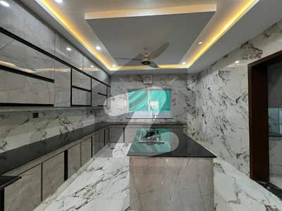 22 marla 9 bed 3 unit 3 story sapanish brand new house for sale furnt pe 2 gate dha phase 2 islamabad