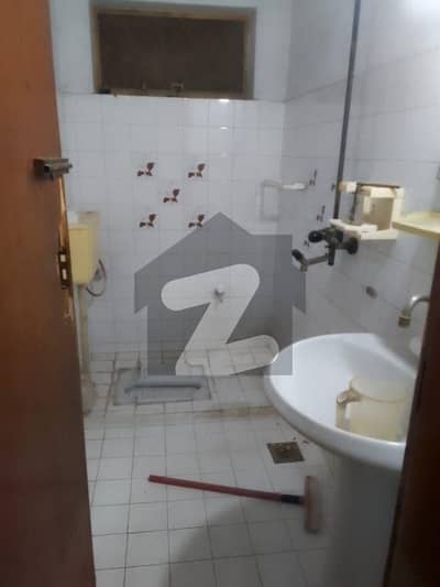 5 MARLA INDEPENDENT HOUSE FOR OFFICE