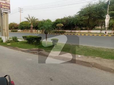 ڈی سی کالونی - مہران بلاک ڈی سی کالونی,گوجرانوالہ میں 1 کنال رہائشی پلاٹ 2.65 کروڑ میں برائے فروخت۔