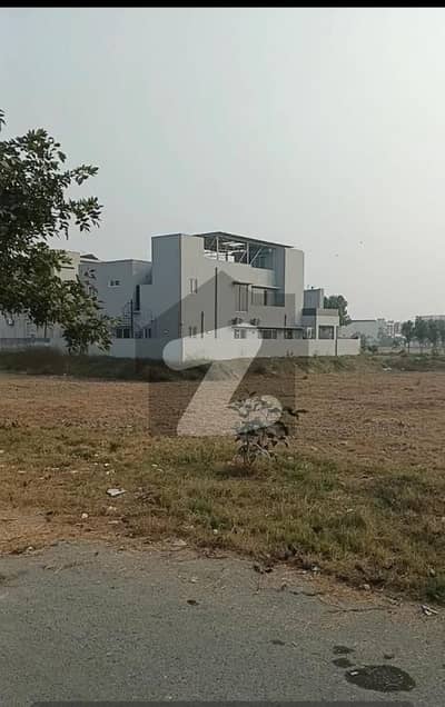 one Kanal plot for sale prime location. near by beautiful houses. . one Kanal plot for sale prime location. near by beautiful houses. .