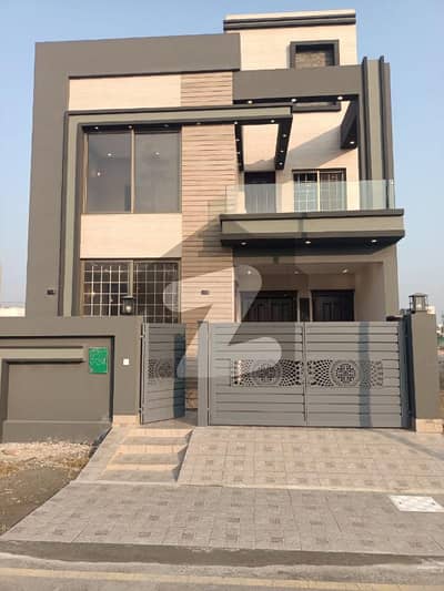 بحریہ آرچرڈ فیز 1 بحریہ آرچرڈ,لاہور میں 3 کمروں کا 5 مرلہ مکان 1.95 کروڑ میں برائے فروخت۔