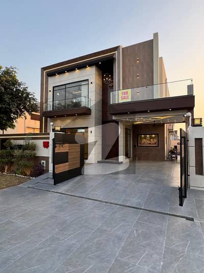 4 Beds 10 Marla Prime Location House For Sale In DHA Phase 7 Lahore.