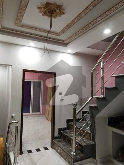 کینال بینک ہاؤسنگ سکیم لاہور میں 3 کمروں کا 3 مرلہ مکان 1.2 کروڑ میں برائے فروخت۔